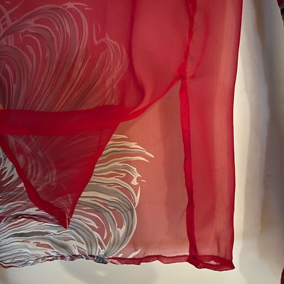 Tysa 100% silk long sleeve Red blouse, 0, XS flutter cuff, deep‎ V open neckline - Picture 4 of 8